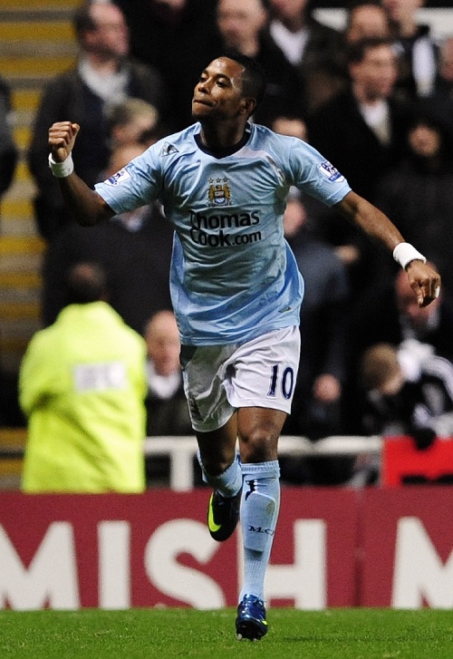 利物浦vs毕尔巴鄂竞技：萨拉赫、维尔茨首发，索博斯洛伊出战（利物浦战毕尔巴鄂竞技：萨拉赫、维尔茨先发，索博斯洛伊亮相）