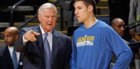 NBA球员合同更新及薪资排行榜（NBA球员合同动态与薪资排名一览）