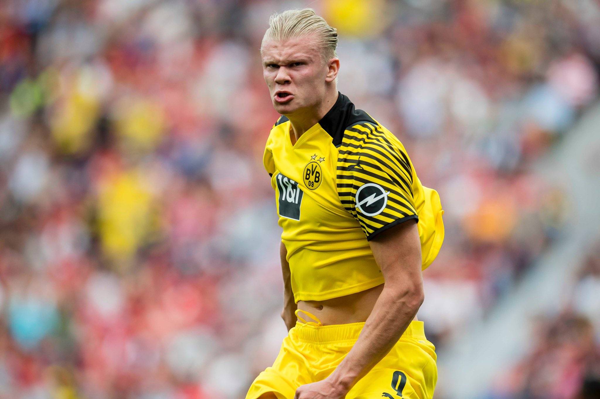 曼联与西汉姆联之战，梅诺再次坐足90分钟冷板凳。（曼联战西汉姆，梅诺再度全场未登场）