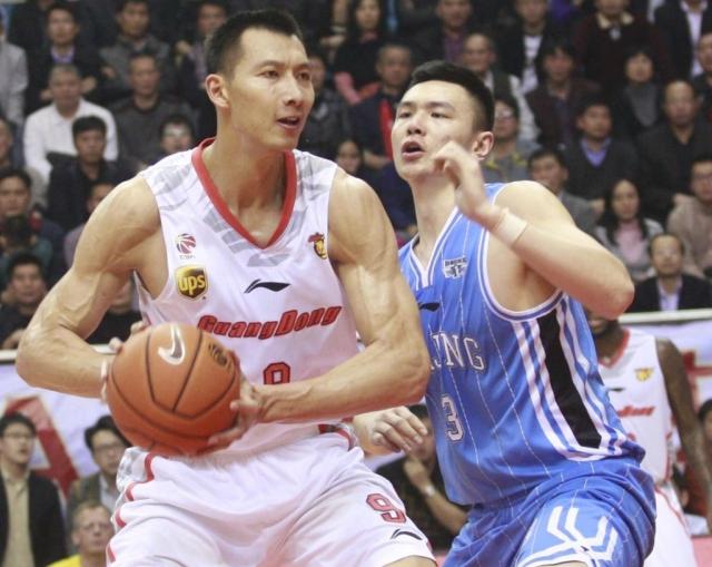 4场贡献3球3助，亚马尔当选西甲11月最佳球员（亚马尔4场斩获3球3助，加冕西甲11月最佳球员）