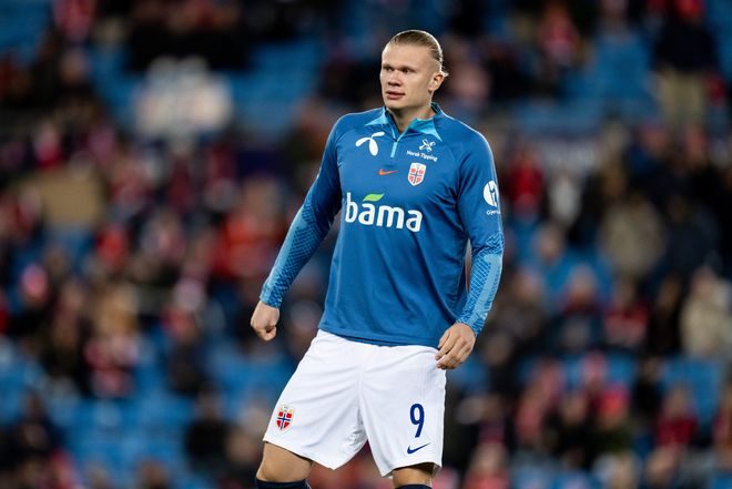 率队成功保级，内马尔晒图：这是艰难的一年，桑托斯，我爱你（带队保级成功，内马尔晒照感叹：这一年太难，桑托斯我爱你）