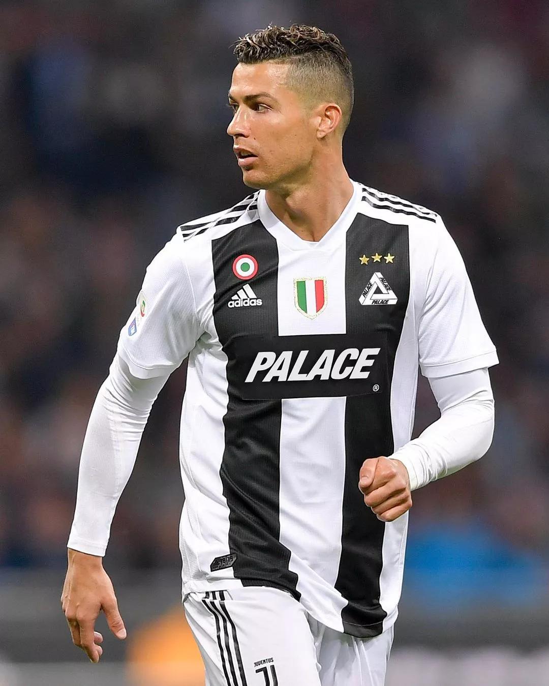 许利民：我们球队后卫都是顶级后卫 要尽可能发挥他们的优势（许利民：球队后卫个个顶尖，需最大化发挥其优势）