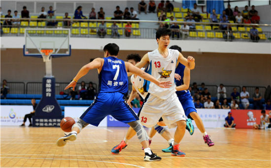 记者：拜仁即将签下17岁的厄瓜多尔中卫奥拉亚（记者曝：拜仁接近敲定17岁厄瓜多尔中卫奥拉亚）